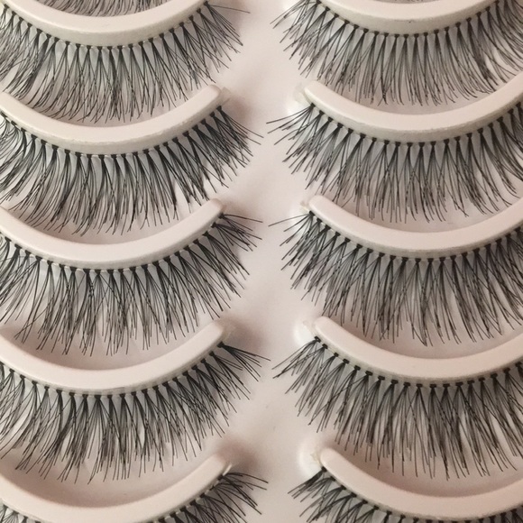 Fake eyelashes - Picture 3 of 7